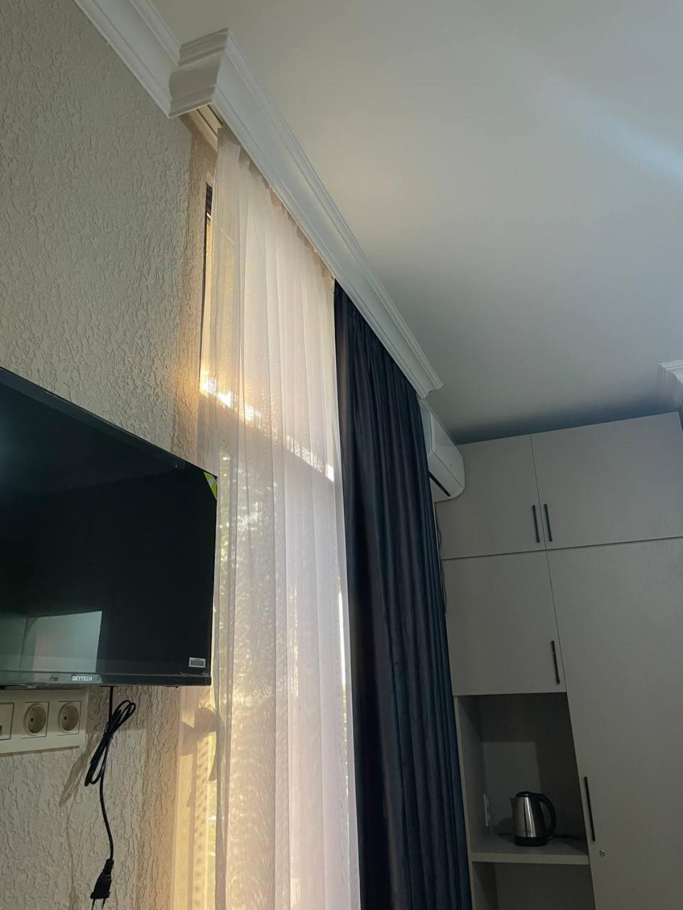 Guest House Nima Кутаиси Екстериор снимка